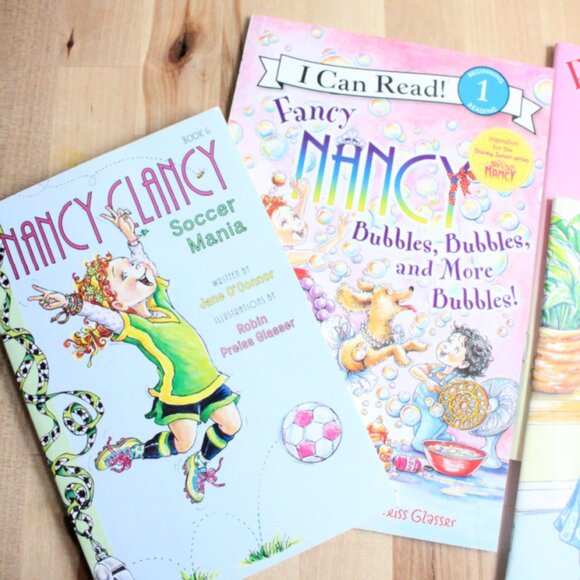 Set of 5 Fancy Nancy/Nancy Clancy Paperback Children's Books - Picture 3 of 4